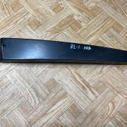 Молдинг (накладка кузовная)
